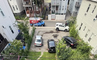 Alojamiento entero en residencia en 21, Lyon St., Unit 3, Dorchester, Boston, MA, 02122, imagen 2 de 37