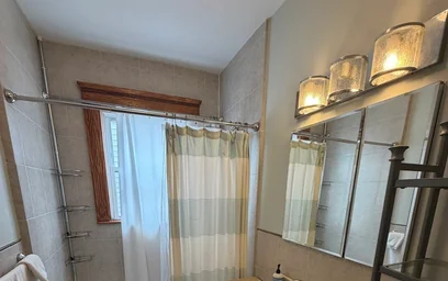 Alojamiento entero en residencia en 21, Lyon St., Unit 3, Dorchester, Boston, MA, 02122, imagen 32 de 37