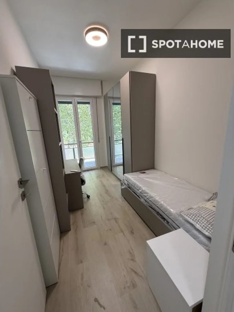 Habitación en apartamento estudiantil en alquiler en , completamente amueblado