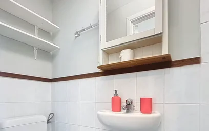 Appartamento intero in Rue du Gouvernement Provisoire, Notre-Dame aux Neiges, immagine 1 di 8