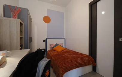 Privatzimmer in der Via Arturo Farinelli, Mirafiori Sud, bild 2 von 10
