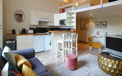 Appartamento intero in Rue de Toulouse, Quartier Europeen, immagine 5 di 10
