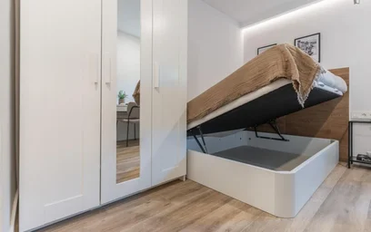 Stanza privata in Calle Toboso, immagine 7 di 26