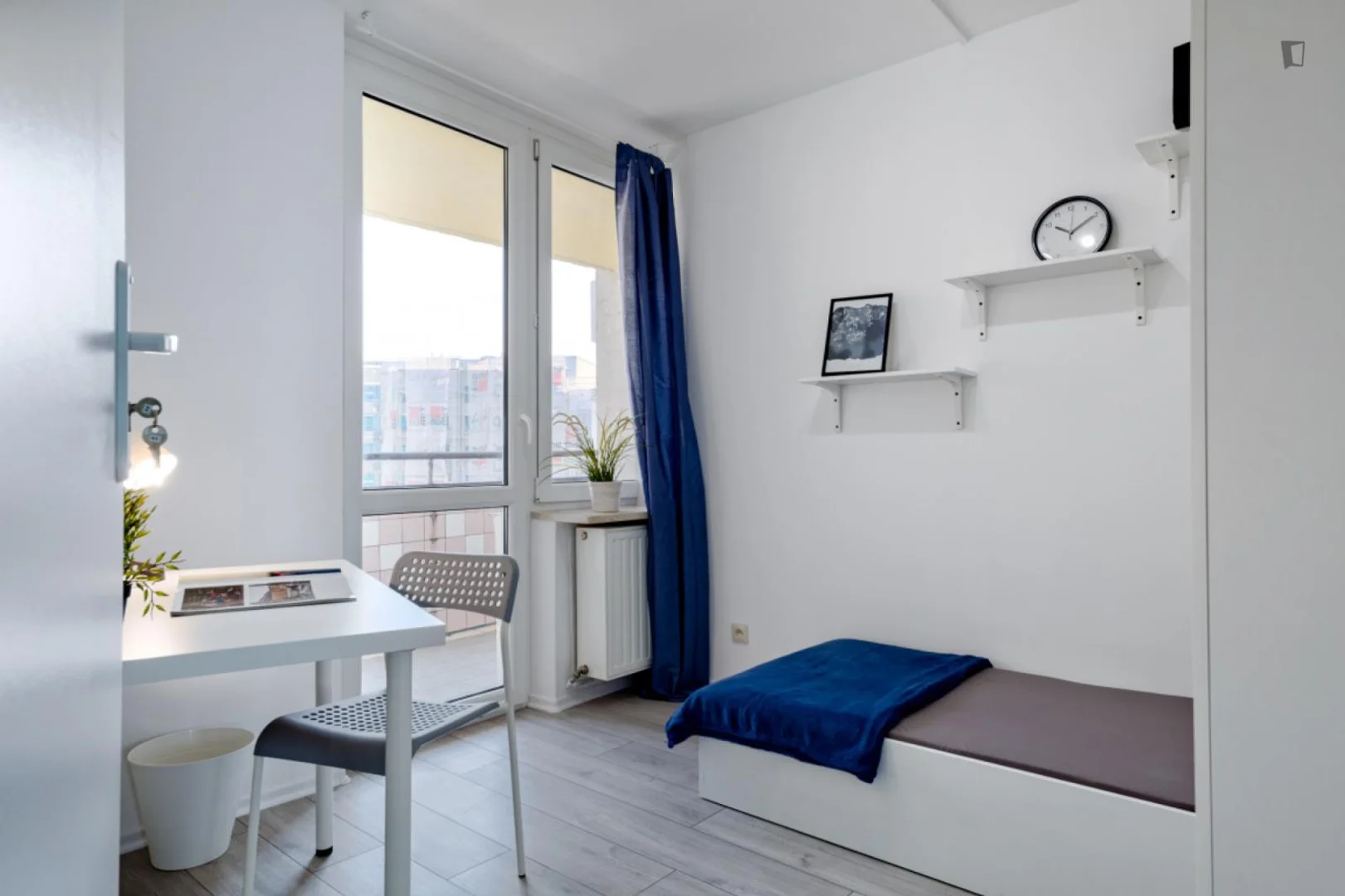 Komfortables und geräumiges Studentenzimmer in 
