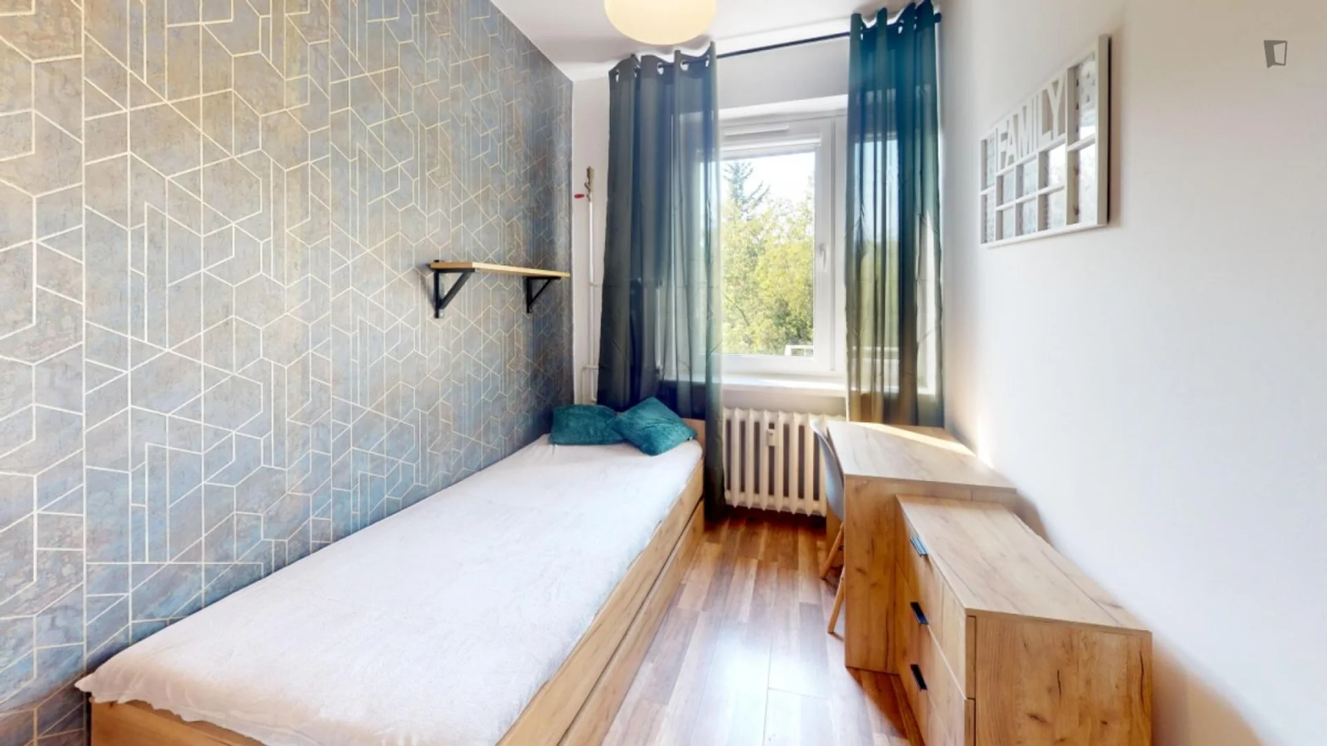 Stanza in affitto in appartamento per studenti a , completamente arredata