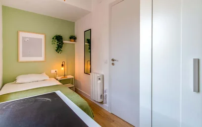 Chambre privée à C. Nardo, 10, 4º a, 28803 Alcalá de Henares, Madrid, Spain, image 26 de 45