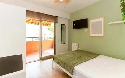 Chambre privée à C. Nardo, 10, 4º a, 28803 Alcalá de Henares, Madrid, Spain, image 4 de 45