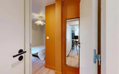 Private room at 7 Imp. Nungesser et Coli, 31300 Toulouse, France, image 3 of 22