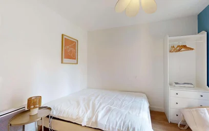 Private room at 7 Imp. Nungesser et Coli, 31300 Toulouse, France, image 5 of 22