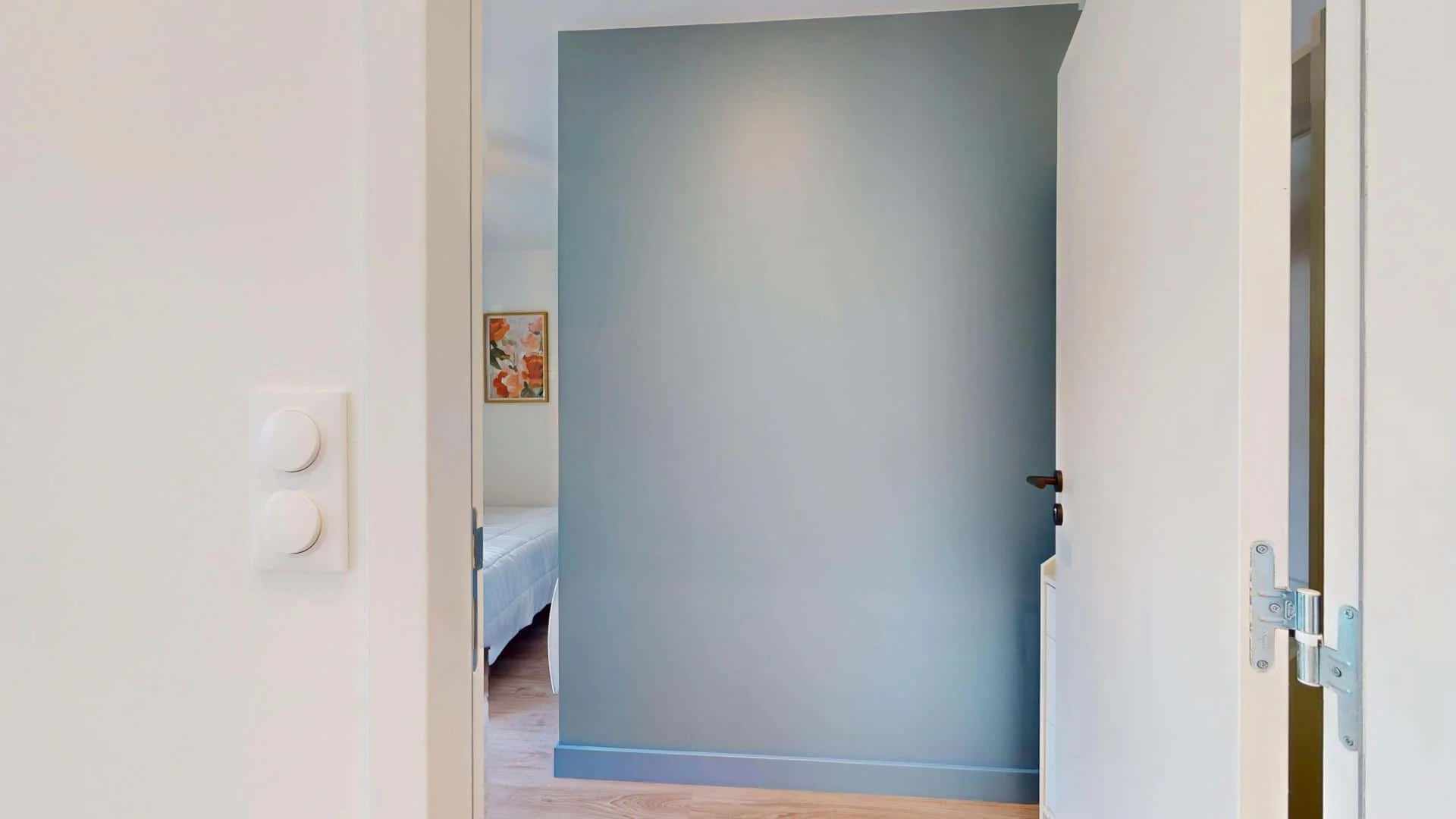 Room for rent in student apartment in , fully furnished