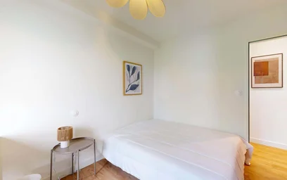 Private room at 7 Imp. Nungesser et Coli, 31300 Toulouse, France, image 4 of 22