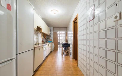Stanza privata in Calle Nuevo Baztan, immagine 15 di 40