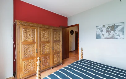 Quarto privado em Praceta Francisco Borges, imagem 3 de 17