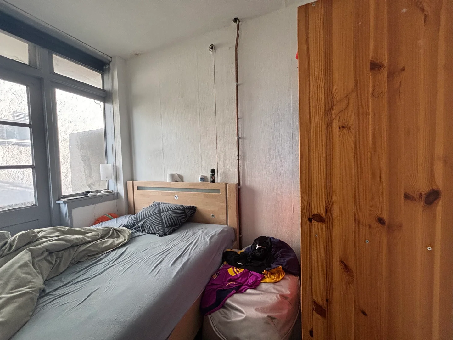 Quarto de estudante económico com localização conveniente em 