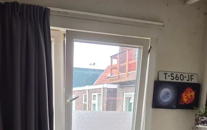 Quarto privado em van Leeuwenhoekstraat, imagem 3 de 7