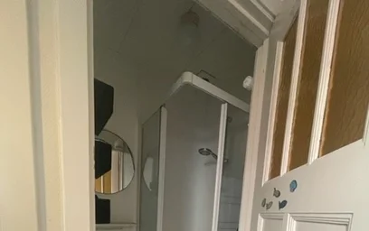 Quarto privado em van Leeuwenhoekstraat, imagem 6 de 7