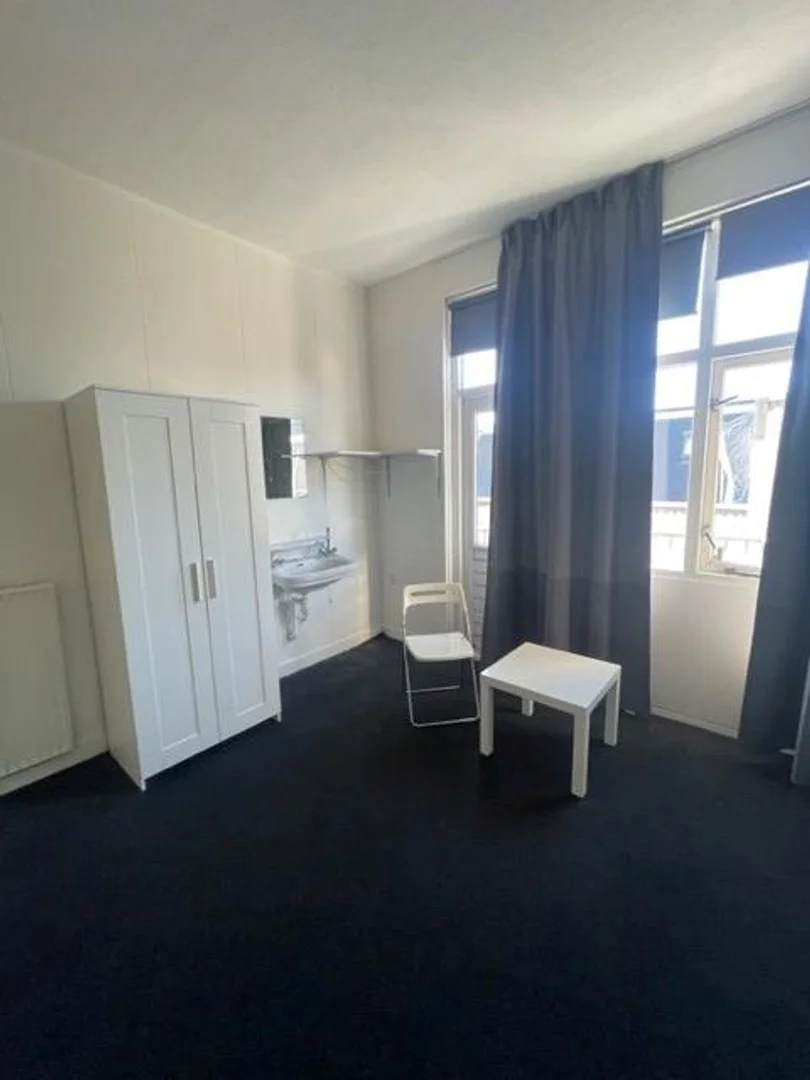 Quarto de estudante funcional perfeito para estudar em 