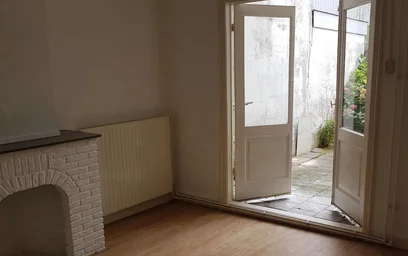 Great studio apartment in {area}