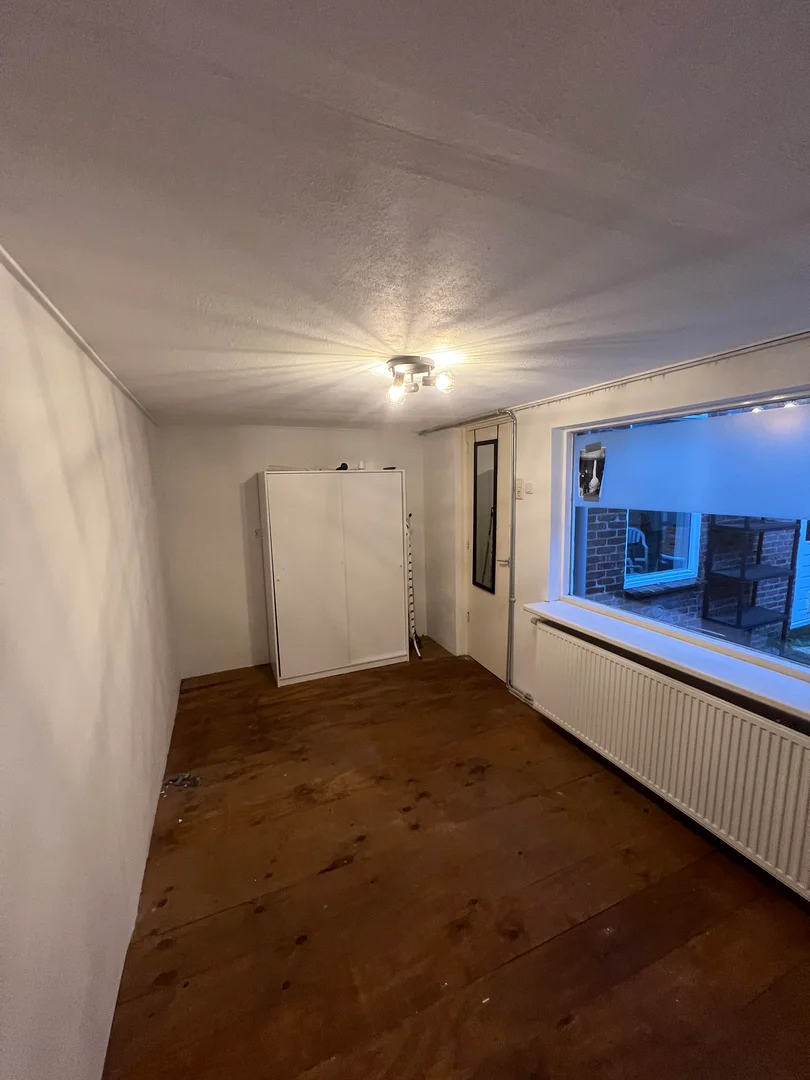 Quarto amigo do estudante em  com comodidades modernas