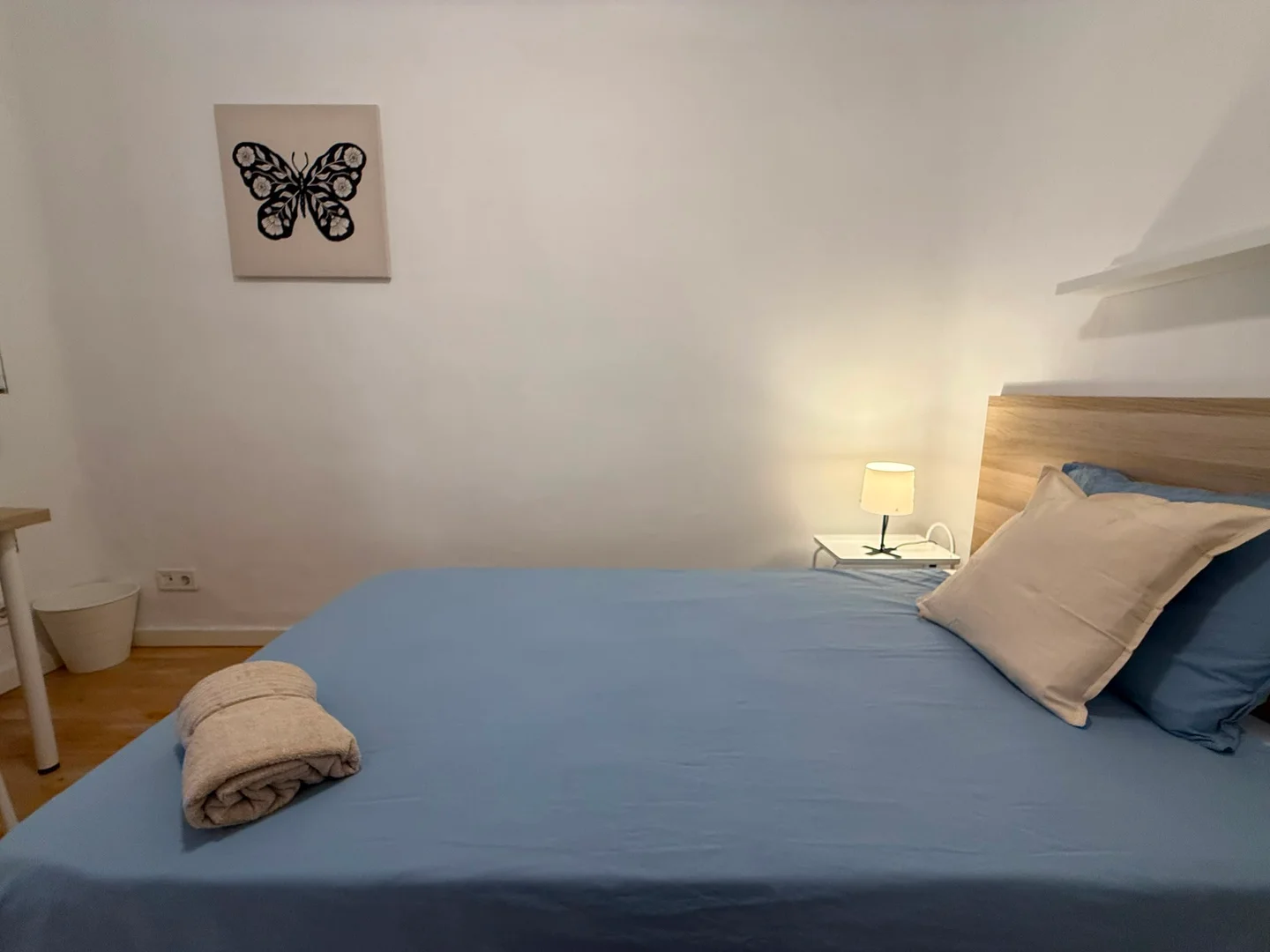 Habitación asequible para estudiantes con buena iluminación en 