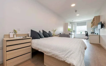 Monolocale in residence in 22 Middle St, Southsea, Portsmouth, Southsea PO5 4BG, United Kingdom, immagine 15 di 21