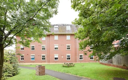 Stanza privata in residence in Vicarage Hill, Wrexham LL13 7HN, United Kingdom, immagine 20 di 35