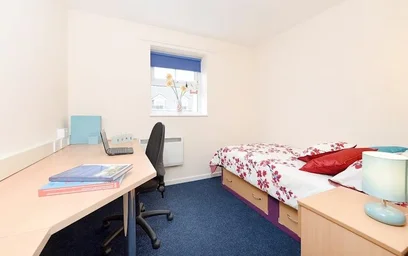 Stanza privata in residence in Vicarage Hill, Wrexham LL13 7HN, United Kingdom, immagine 9 di 35