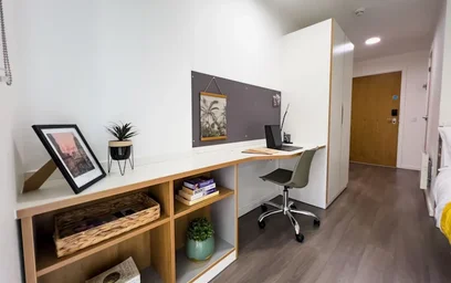 Stanza privata in residence in 200 N Hanover St, Glasgow G4 0PY, United Kingdom, immagine 2 di 36