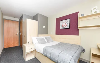 Private room in residence at Mealmarket Exchange, Mealmarket St, Aberdeen, AB24 5SW, UK, image 2 of 16