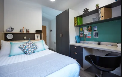 Habitación privada en residencia en 5 Blackhorse Ln, London E17 6DS, United Kingdom, imagen 1 de 21