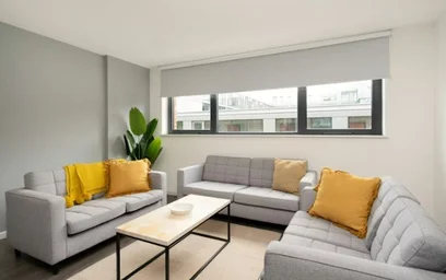 Özel oda Ikamet yerinde konumu 17 Hollis Croft, Sheffield City Centre, Sheffield S1 4NQ, United Kingdom, 3 35 görüntüsü
