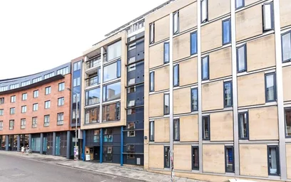 Habitación privada en residencia en 56 Lady Lawson Street, Edinburgh, EH3 9DH, UK, imagen 20 de 20