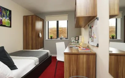 Quarto para alugar ao mês em {area}