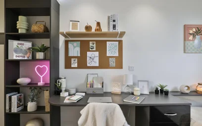 Studio in residence at 104-106 Hagley Rd, Birmingham B16 8LT, United Kingdom, image 2 of 49