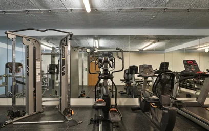 Studio in residence at 104-106 Hagley Rd, Birmingham B16 8LT, United Kingdom, image 9 of 49