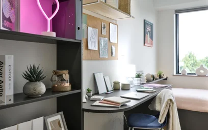 Studio in residence at 104-106 Hagley Rd, Birmingham B16 8LT, United Kingdom, image 4 of 49