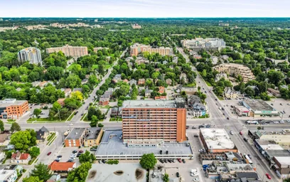 Całe miejsce w rezydencji 205 Oxford St E, London, ON N6A 5G6, Canada, obraz 14 17