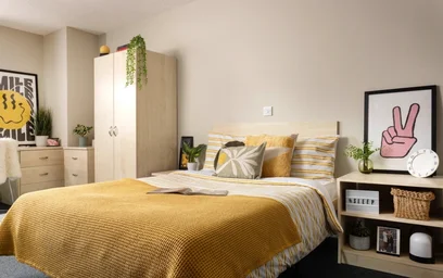 Studio in residence at Park Ln, Woodhouse, Leeds LS3 1DN, United Kingdom, image 14 of 21