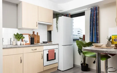 Studio in residence at Park Ln, Woodhouse, Leeds LS3 1DN, United Kingdom, image 10 of 21