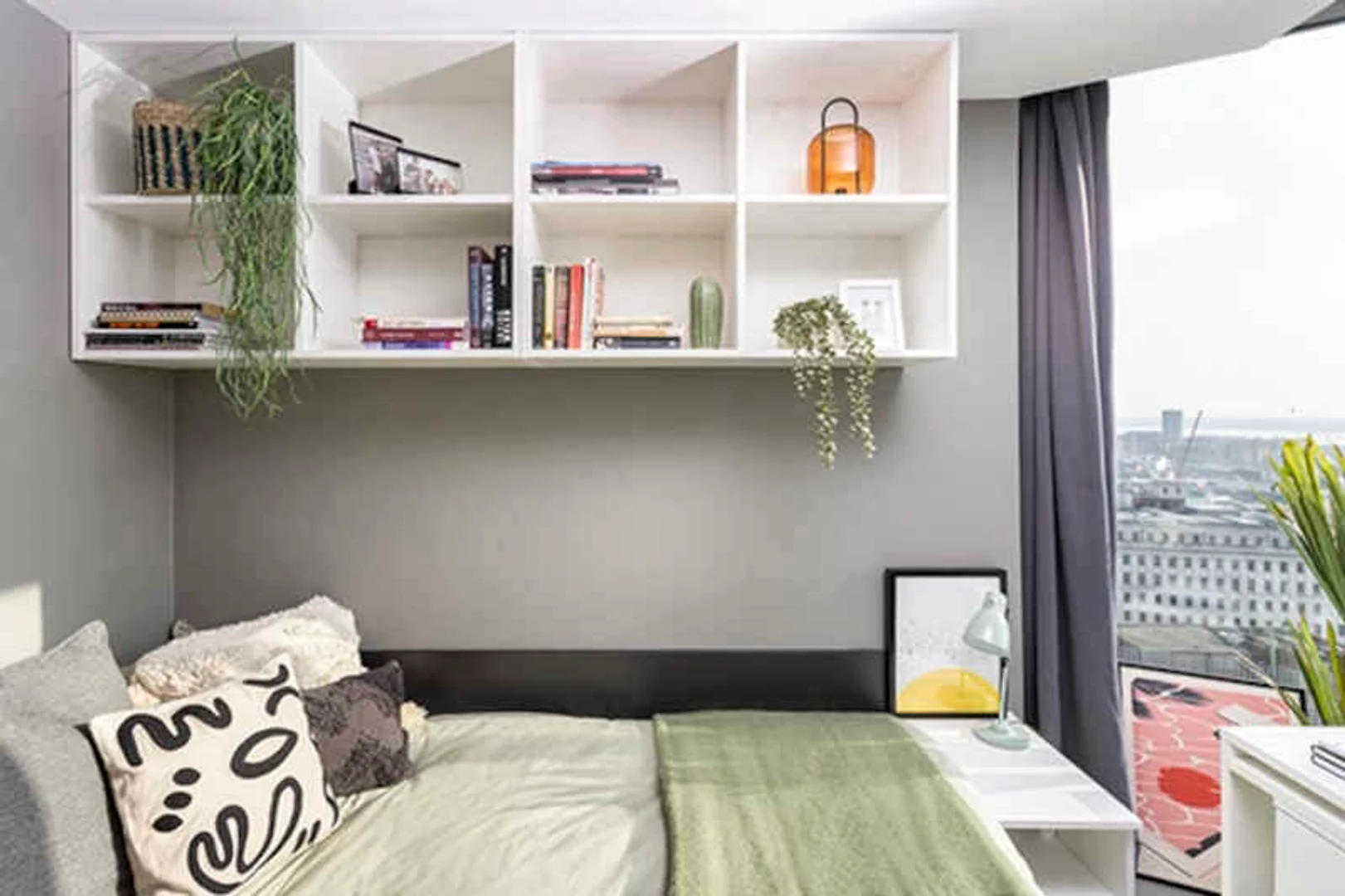 Habitación en apartamento estudiantil en alquiler en , completamente amueblado