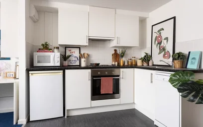 Studio in residence at 2-5 Amphion Ln, Edinburgh EH7 5FL, United Kingdom, image 12 of 24