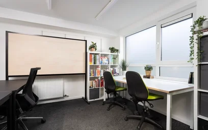 Studio in residence at 2-5 Amphion Ln, Edinburgh EH7 5FL, United Kingdom, image 13 of 24