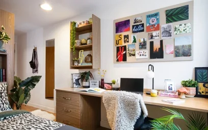 Private room in residence at 1-3 Thurso St, Glasgow G11 6PE, United Kingdom, image 17 of 25