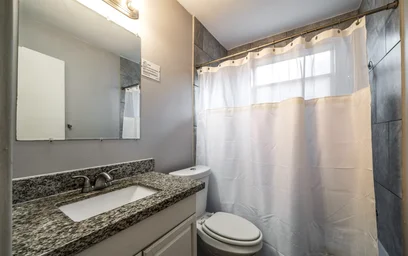 Entire apartment in residence at Street, TX, Houston, United States, 77045, image 4 of 21