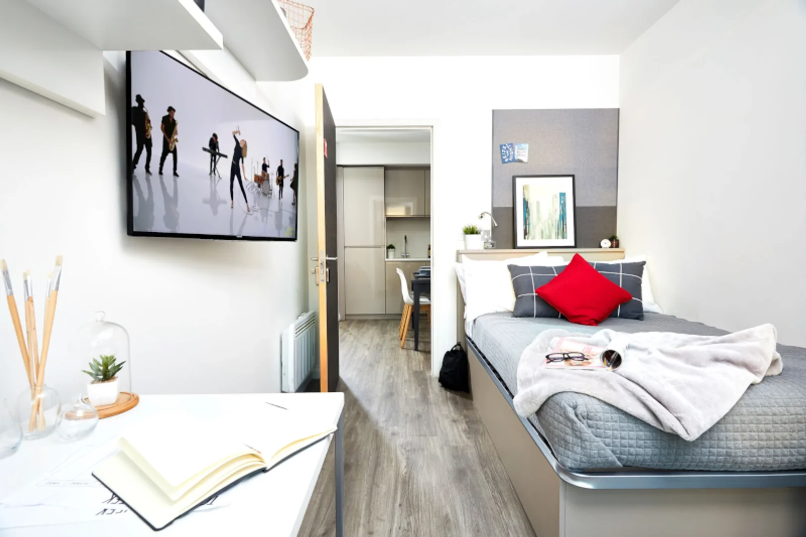 40 Charter Sq, Sheffield City Centre, Sheffield S1 1BA, United Kingdom