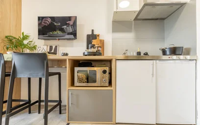 Studio in residence at Globe Works, 20 Cliveland St, Birmingham B19 3SH, United Kingdom, image 25 of 49