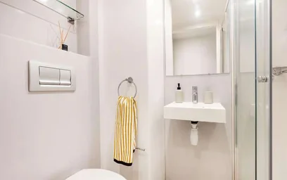 Private room in residence at Howard Gardens, Cardiff CF24 0FA, United Kingdom, image 5 of 36