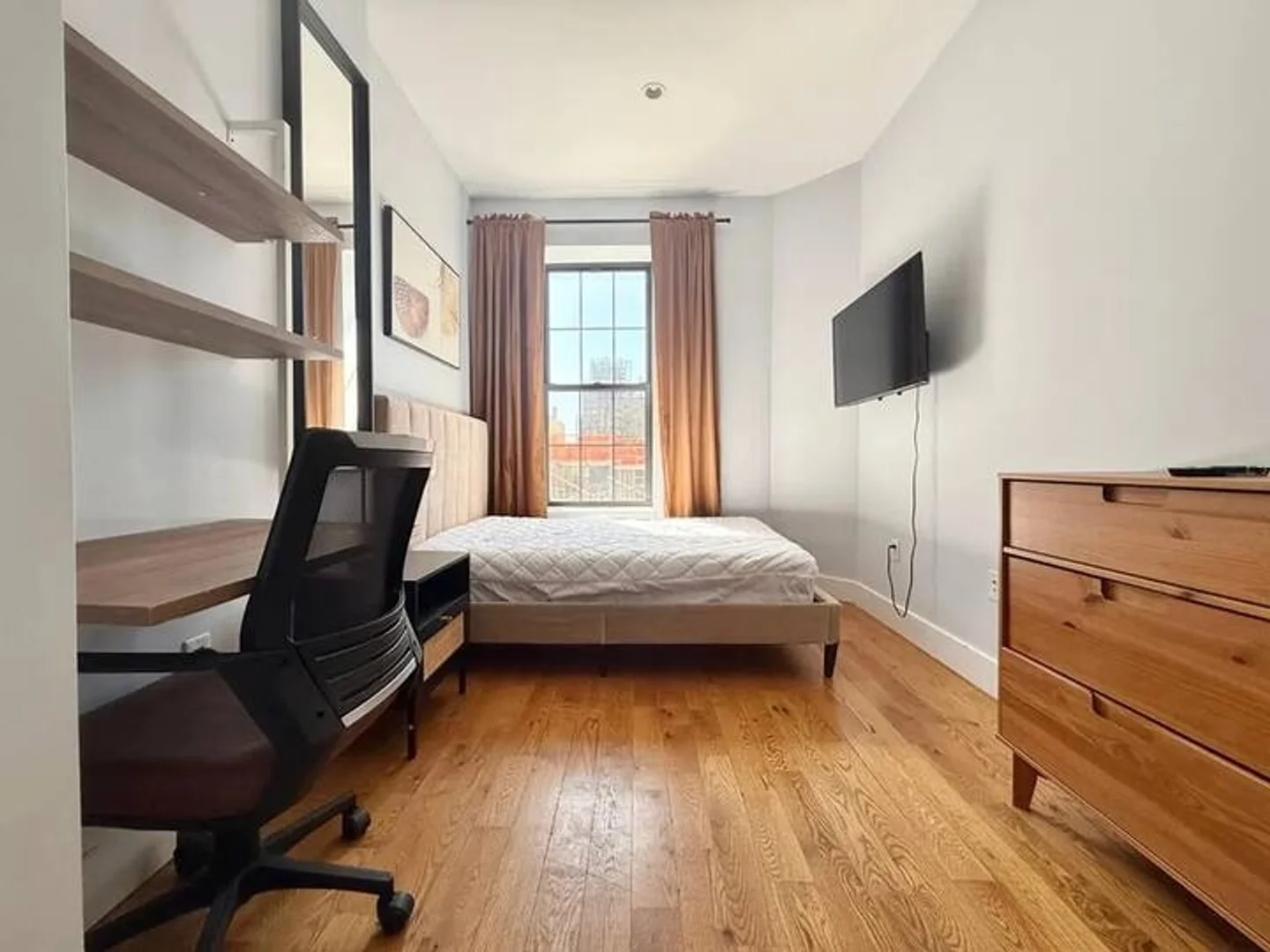 375 Vernon Avenue, 4, Bushwick, Brooklyn, NY, 11206