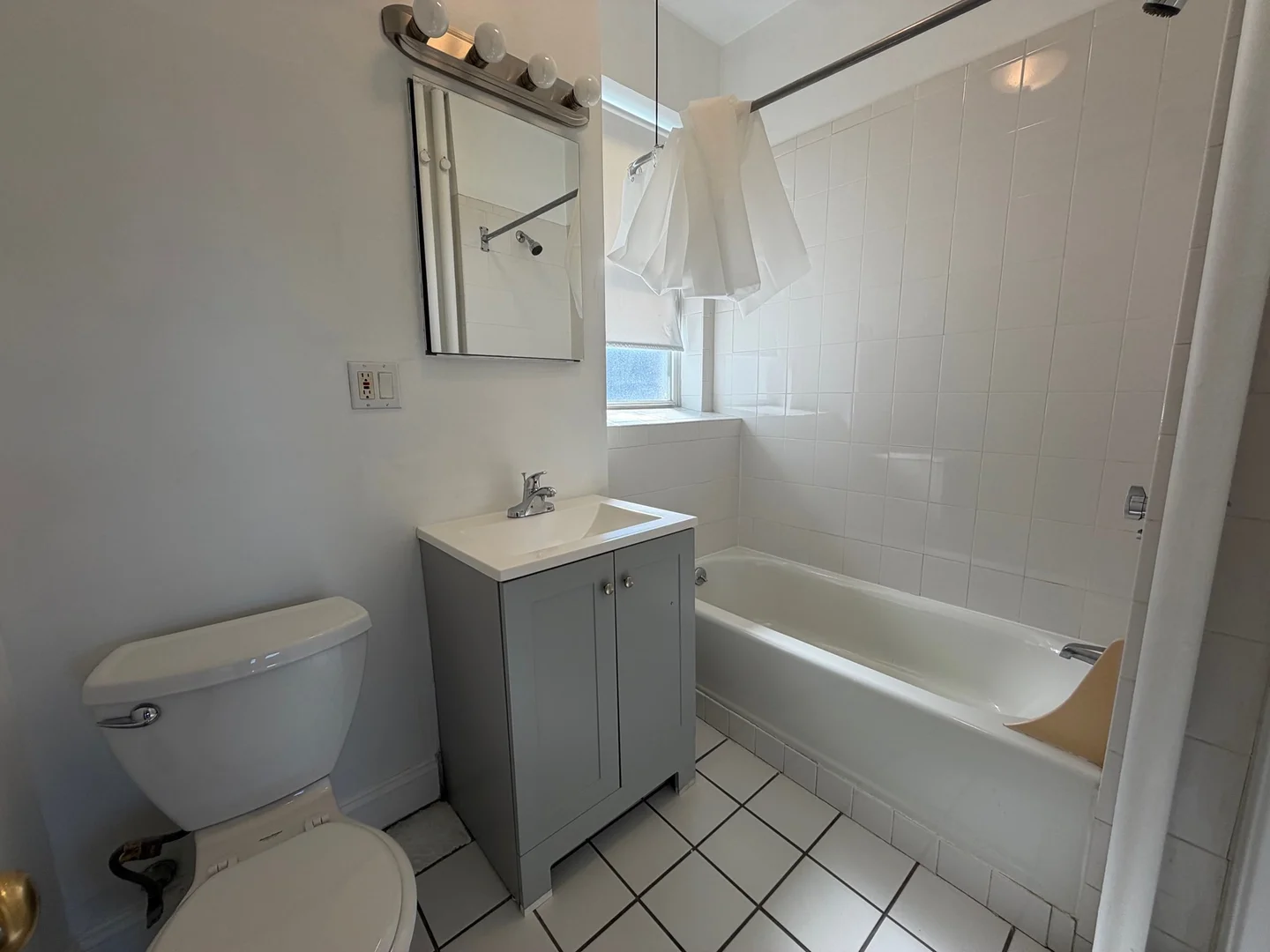 1125, Commonwealth Ave., Unit 40, Allston, Boston, MA, 02134