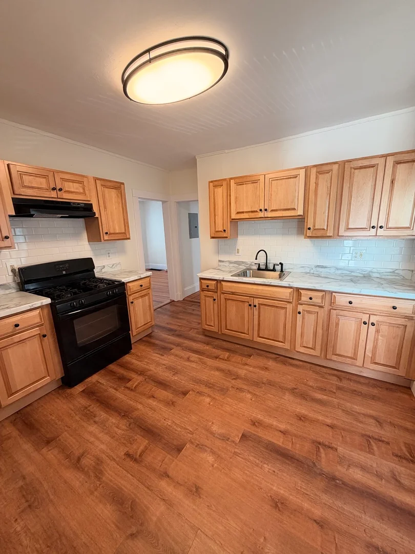 31, Torrey St., Unit 1, Dorchester, Boston, MA, 02124